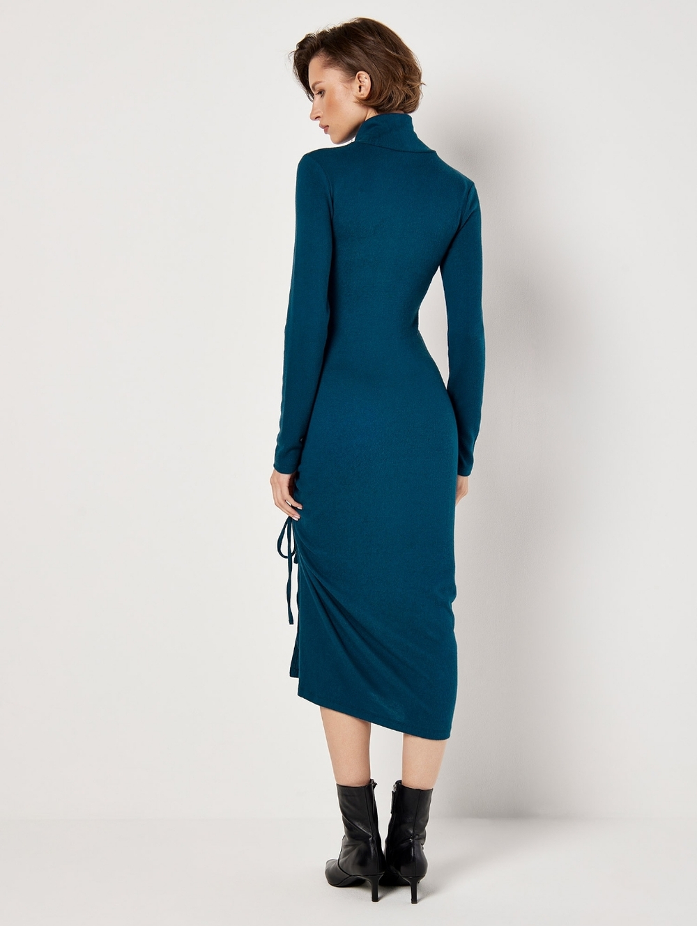 Mock Neck Ruched Dress - Picture 4 of 8